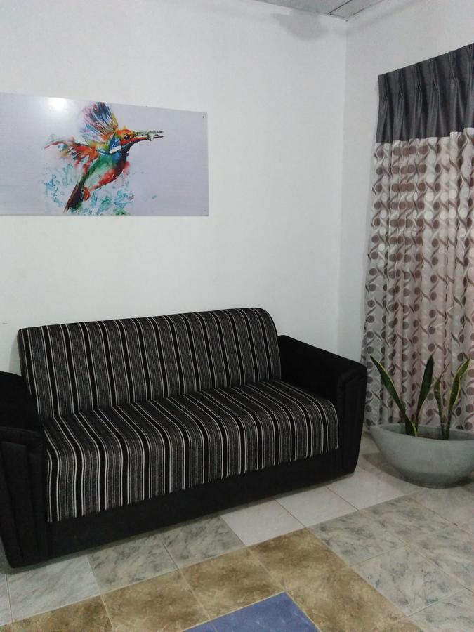Kingfisher Hostel Anuradhapura Luaran gambar